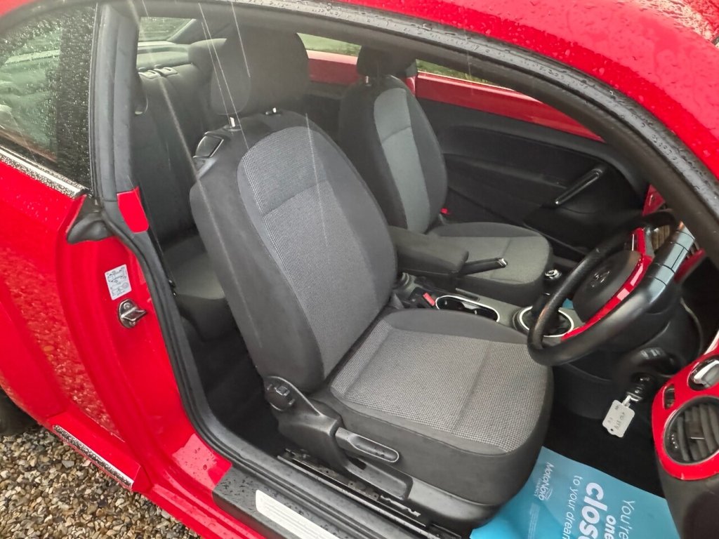 Used Volkswagen Beetle 2014 for sale - 76430011: Photo 16