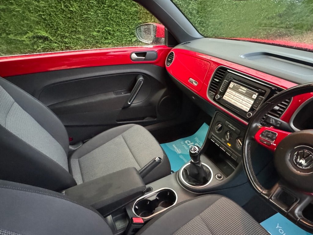 Used Volkswagen Beetle 2014 for sale - 76430011: Photo 17