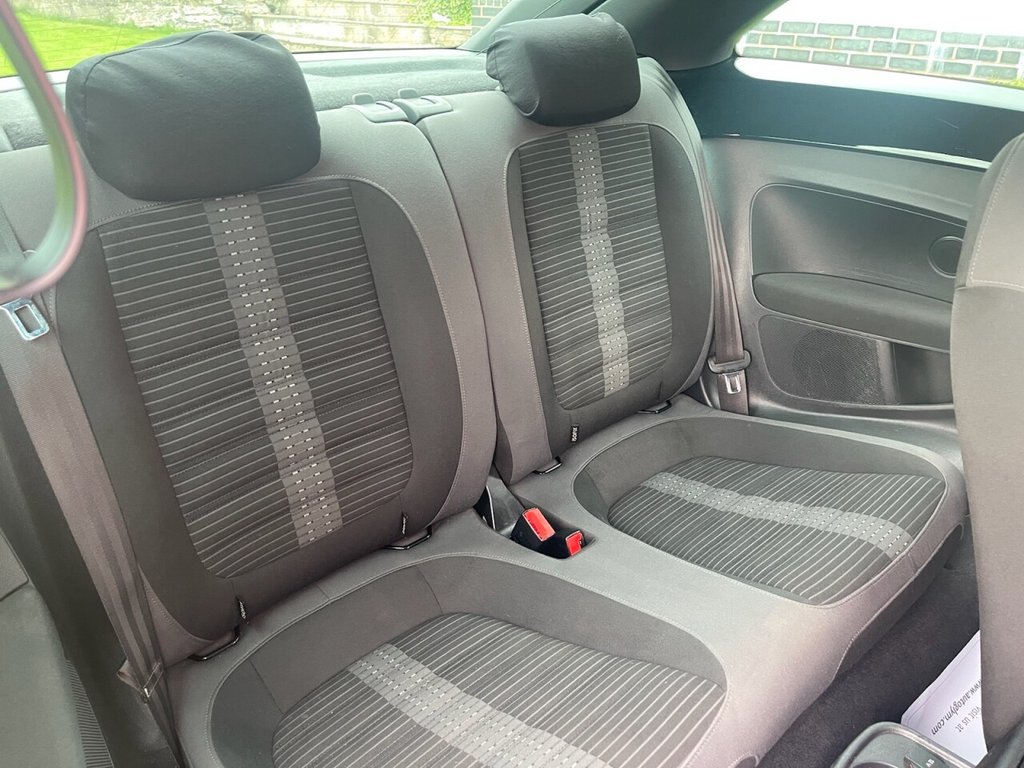 Used Volkswagen Beetle 2016 for sale - 76631716: Photo 26