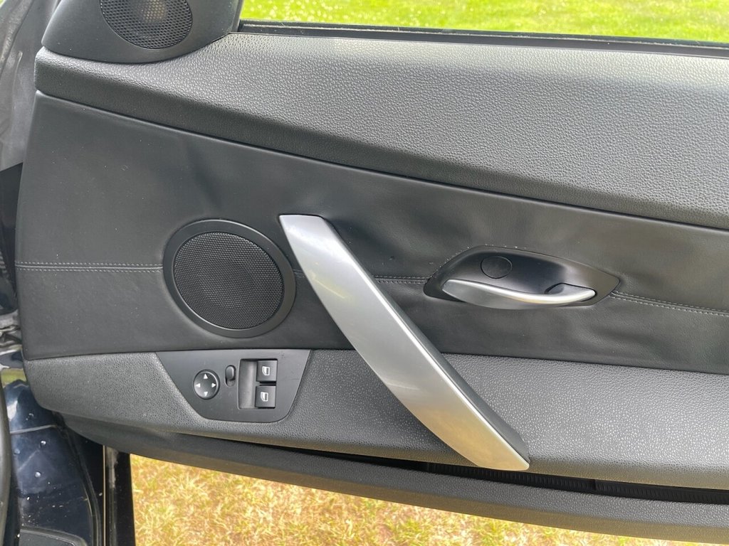 Used BMW Z4 M 2007 for sale - 76495950: Photo 31