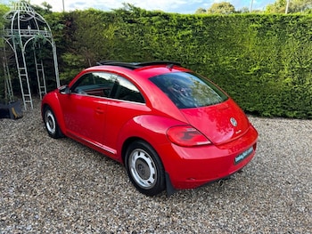 Used Volkswagen Beetle 2013 for sale - 75999096: Photo