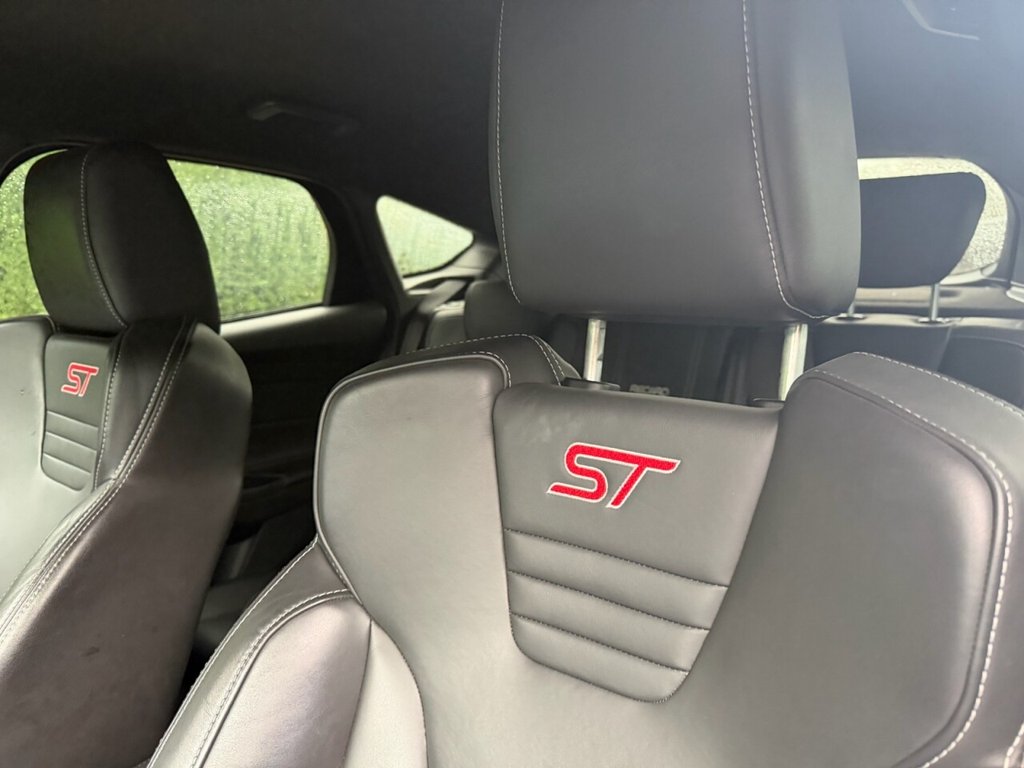 Used Ford Focus 2017 for sale - 76559116: Photo 11