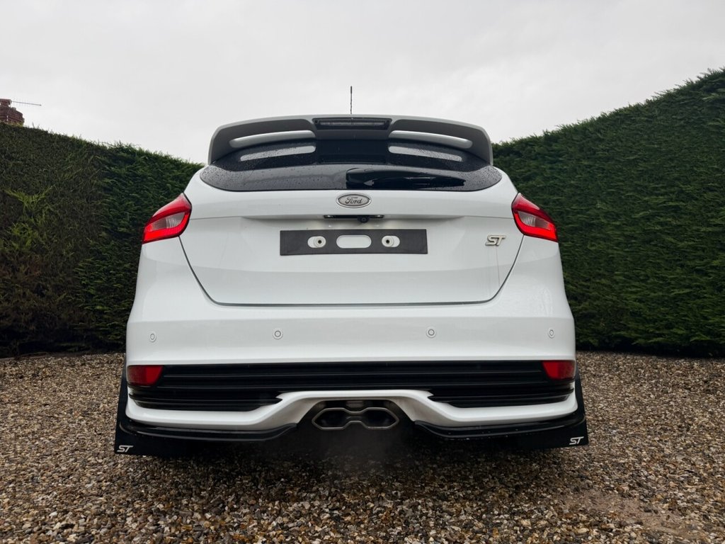 Used Ford Focus 2017 for sale - 76559116: Photo 30