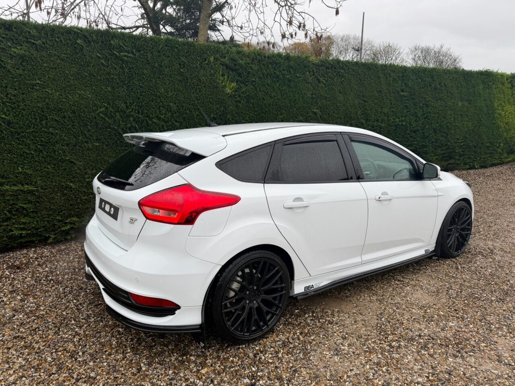 Used Ford Focus 2017 for sale - 76559116: Photo 32
