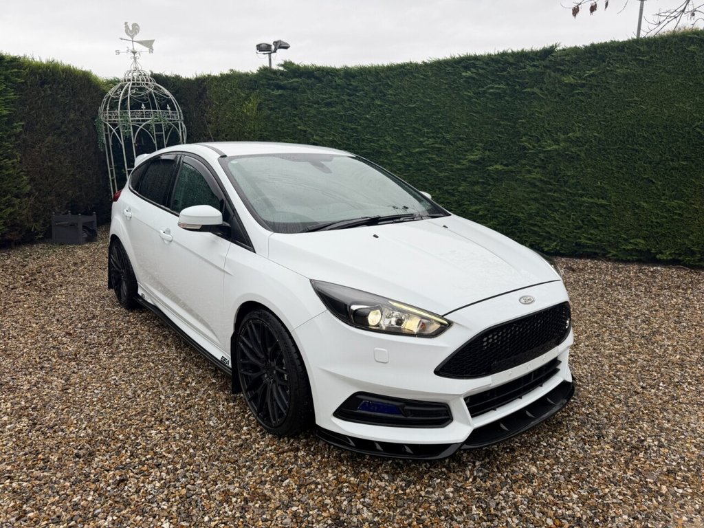 Used Ford Focus 2017 for sale - 76559116: Photo 7