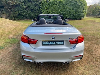Used BMW M4 2016 for sale - 75727630: Photo