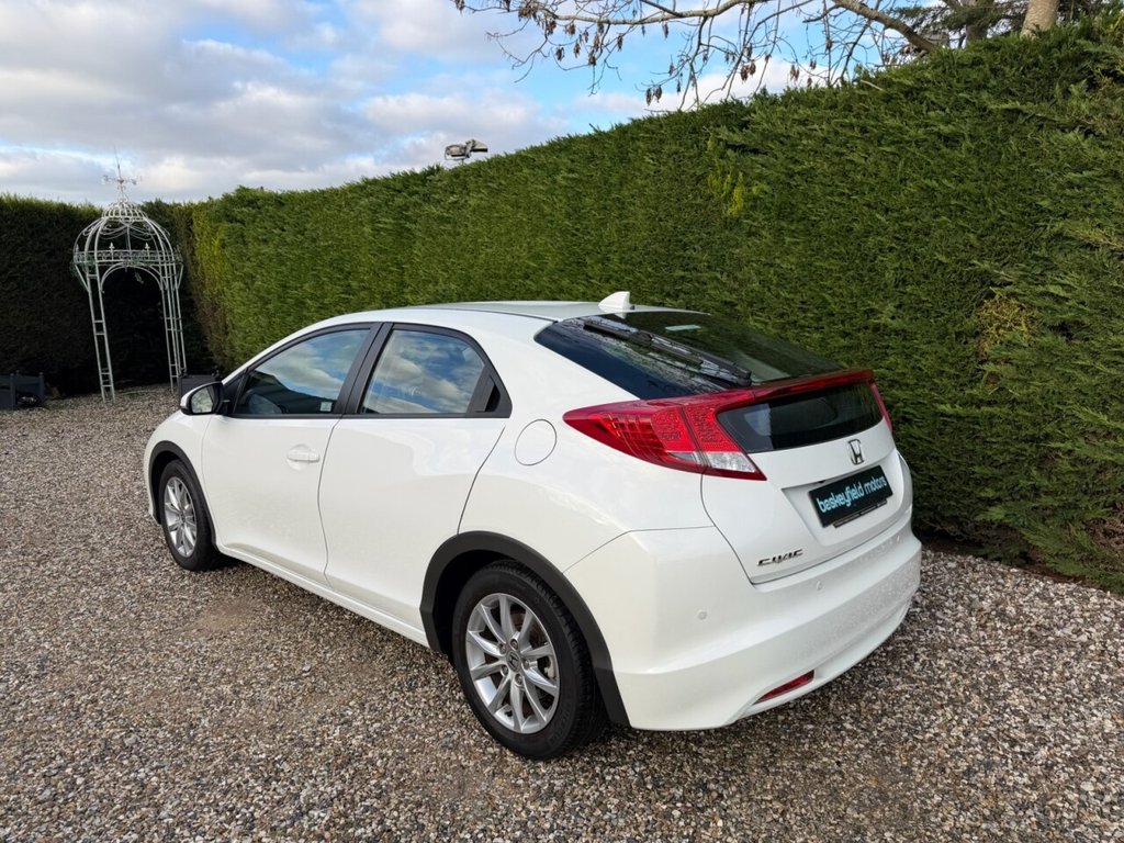 Used Honda Civic 2012 for sale - 77048720: Photo 6