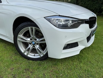 Used BMW 3 Series 2014 for sale - 76019177: Photo