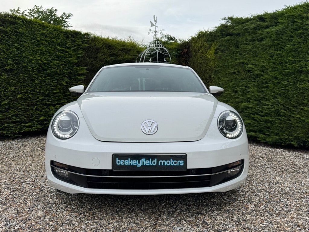 Used Volkswagen Beetle 2012 for sale - 76119023: Photo 2