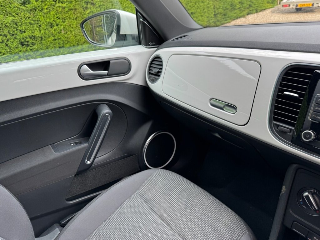 Used Volkswagen Beetle 2012 for sale - 76119023: Photo 20