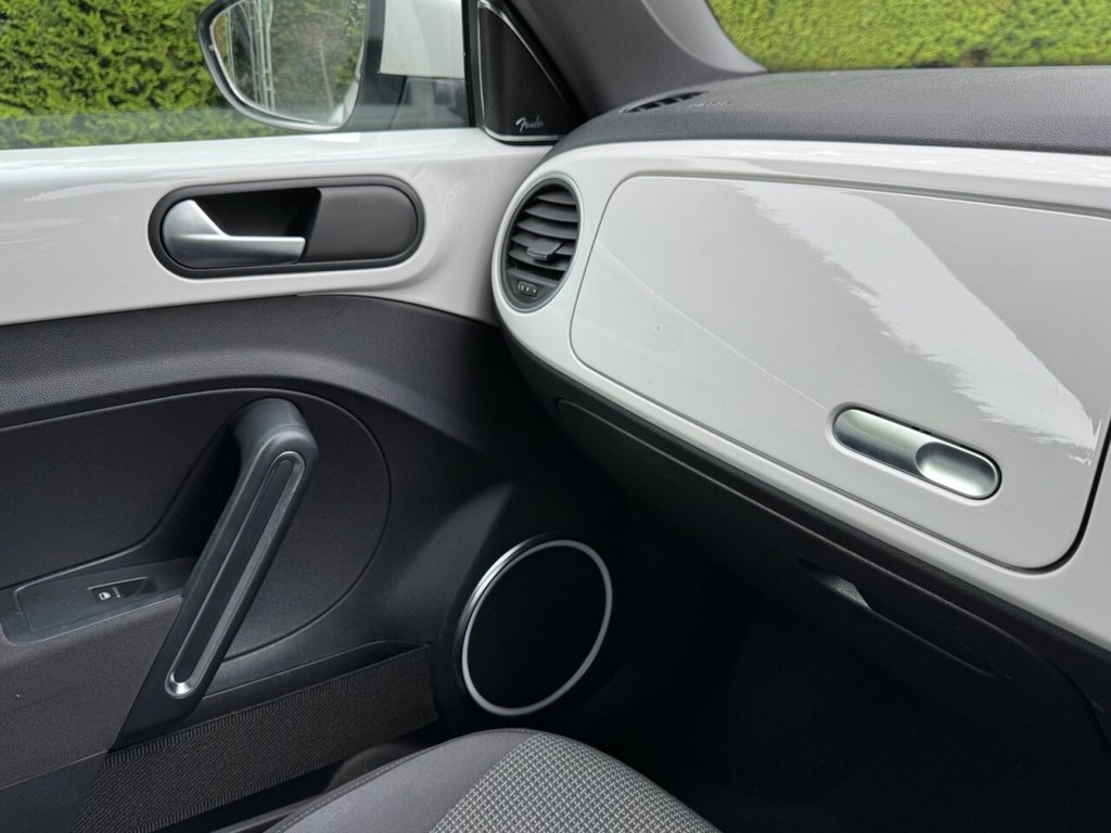 Used Volkswagen Beetle 2012 for sale - 76119023: Photo 24