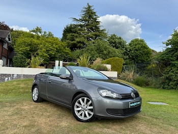Volkswagen - Golf