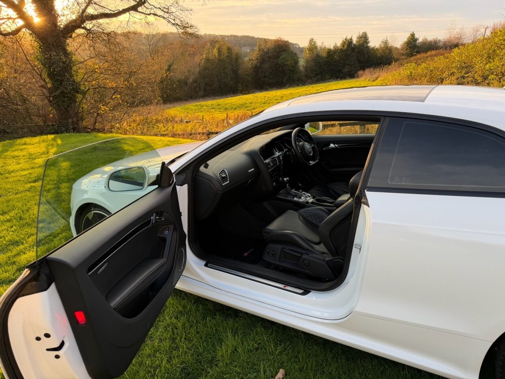 Used Audi RS5 2012 for sale - 76582487: Photo 38