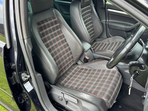 Used Volkswagen Golf 2007 for sale - 76273854: Photo 11