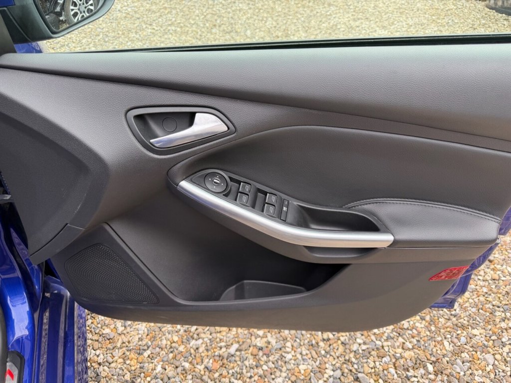 Used Ford Focus 2012 for sale - 77666994: Photo 10