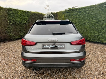 Used Audi Q3 2017 for sale - 77520978: Photo