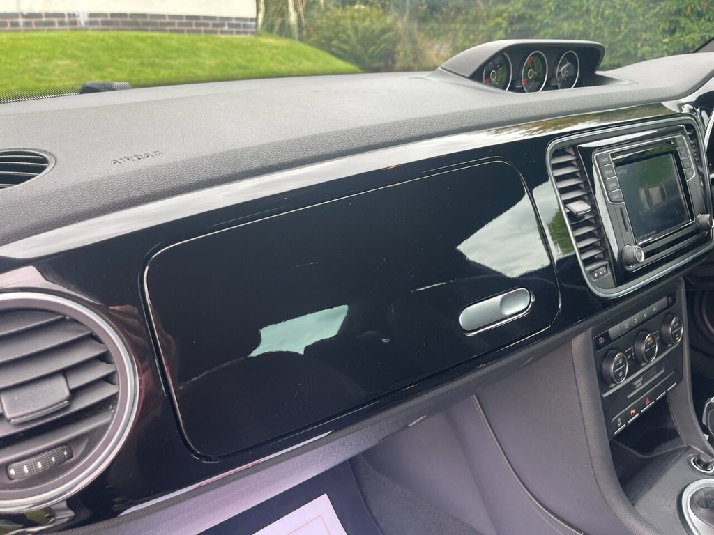 Used Volkswagen Beetle 2016 for sale - 76909812: Photo 22