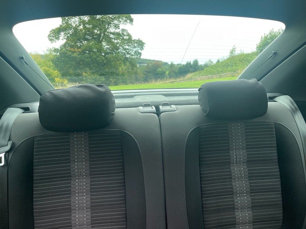 Used Volkswagen Beetle 2016 for sale - 76909812: Photo 32