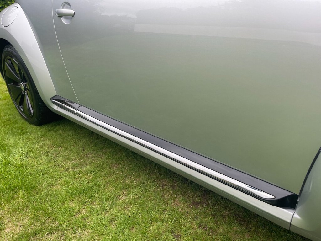 Used Volkswagen Beetle 2016 for sale - 76909812: Photo 36