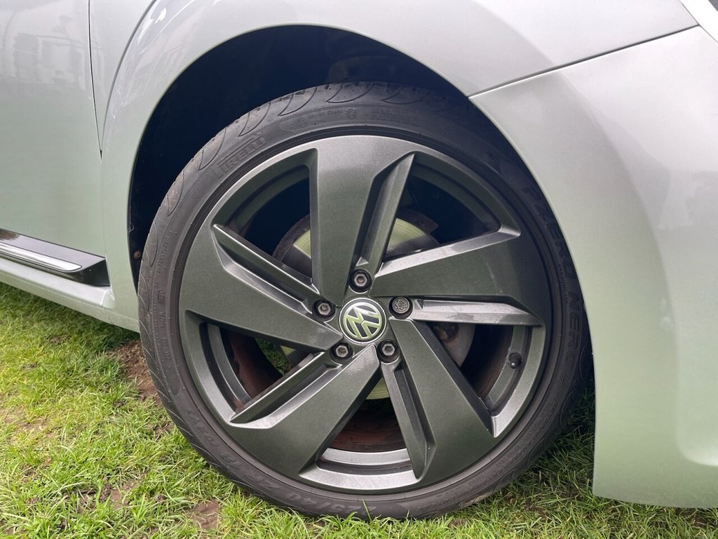 Used Volkswagen Beetle 2016 for sale - 76909812: Photo 39