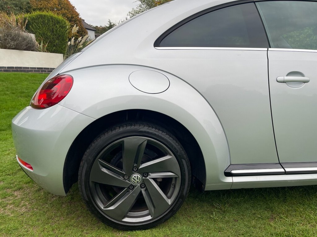 Used Volkswagen Beetle 2016 for sale - 76909812: Photo 40