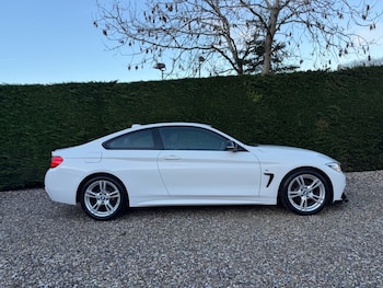 Used BMW 4 Series 2015 for sale - 77048967: Photo