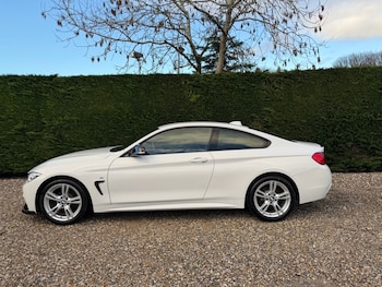 Used BMW 4 Series 2015 for sale - 77048967: Photo