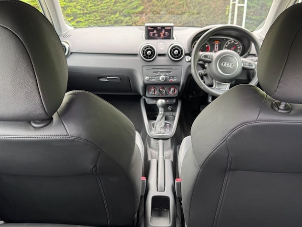 Used Audi A1 2011 for sale - 76210790: Photo 16