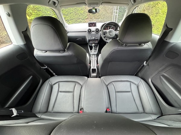 Used Audi A1 2011 for sale - 76210790: Photo 17