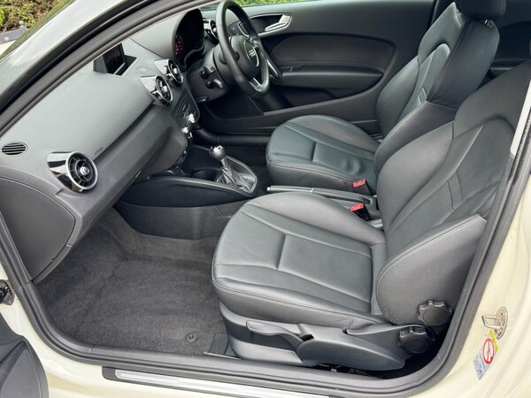 Used Audi A1 2011 for sale - 76210790: Photo 19