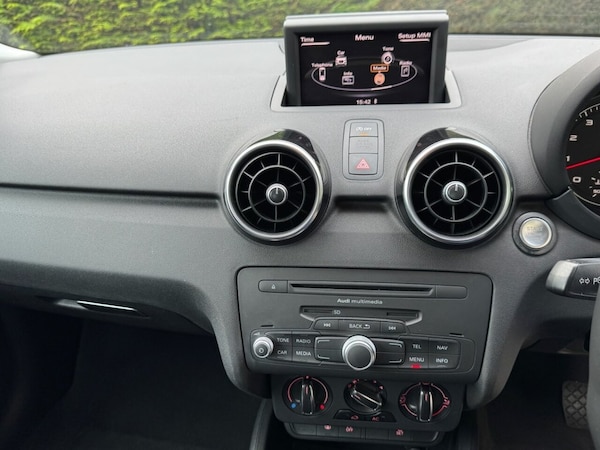 Used Audi A1 2011 for sale - 76210790: Photo 25