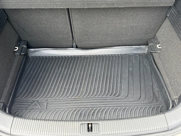Used Audi A1 2011 for sale - 76210790: Photo 29