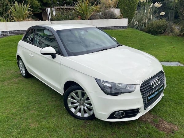 Used Audi A1 2011 for sale - 76210790: Photo 38