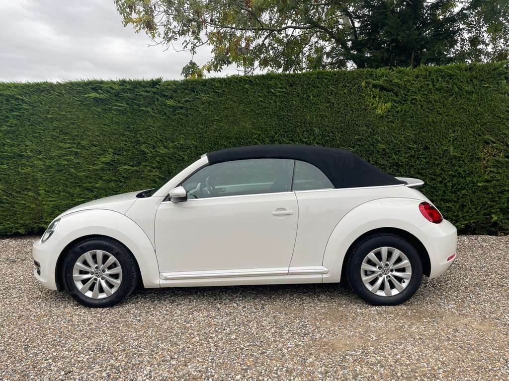 Used Volkswagen Beetle 2013 for sale - 76132343: Photo 5