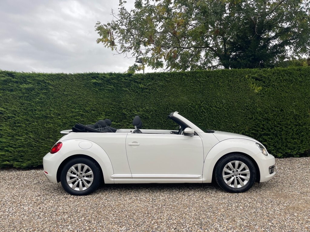 Used Volkswagen Beetle 2013 for sale - 76132343: Photo 6