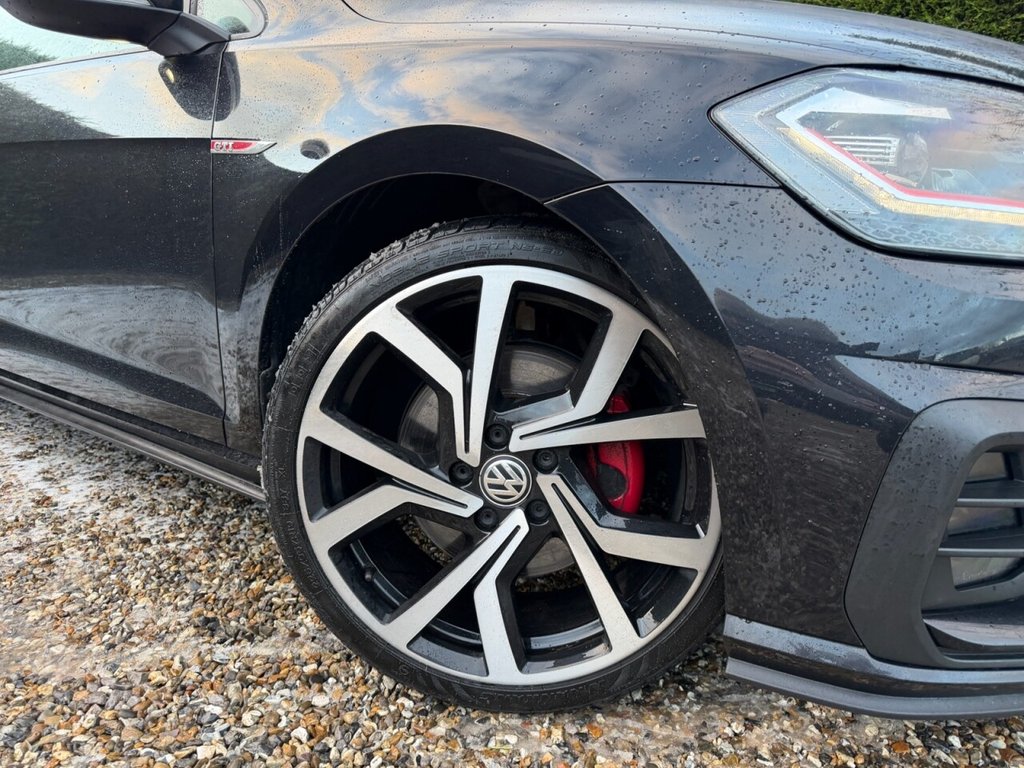 Used Volkswagen Golf 2018 for sale - 77133499: Photo 11