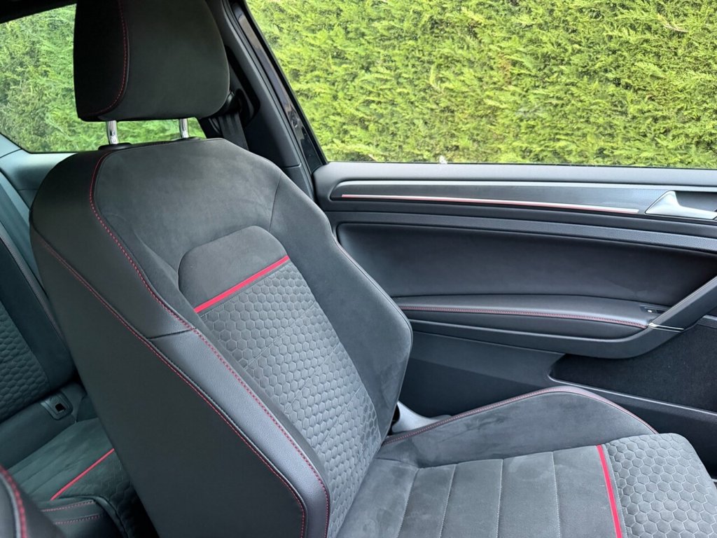 Used Volkswagen Golf 2018 for sale - 77133499: Photo 17