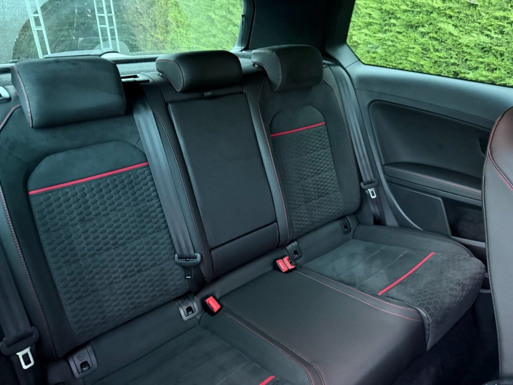 Used Volkswagen Golf 2018 for sale - 77133499: Photo 19