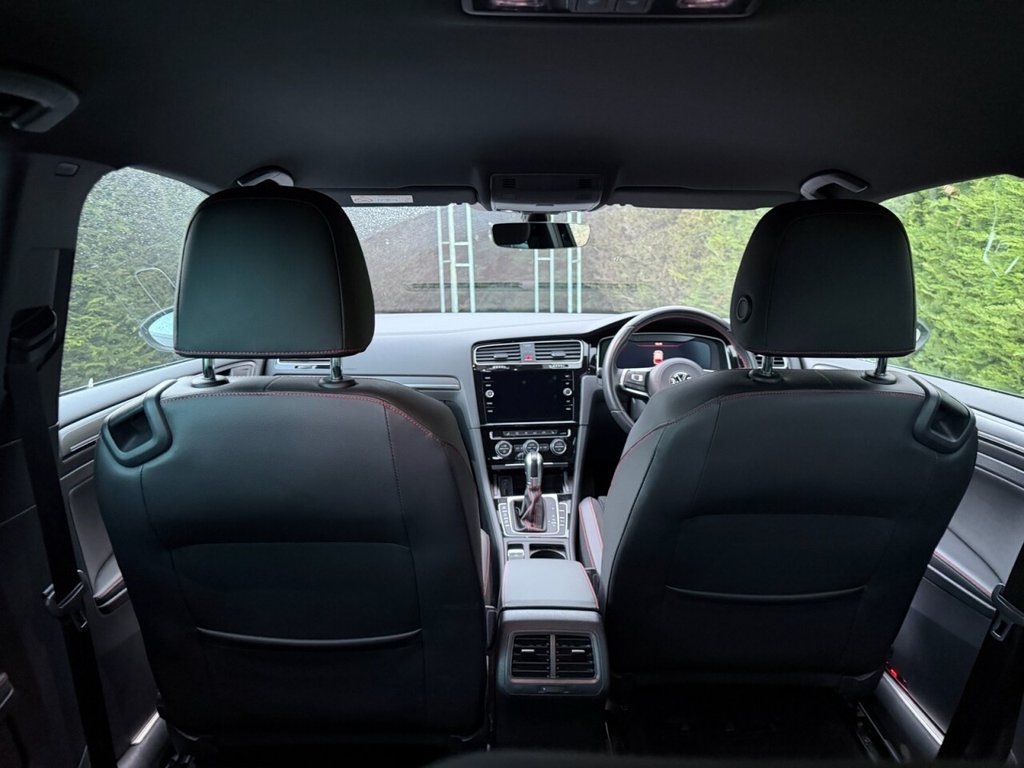 Used Volkswagen Golf 2018 for sale - 77133499: Photo 25