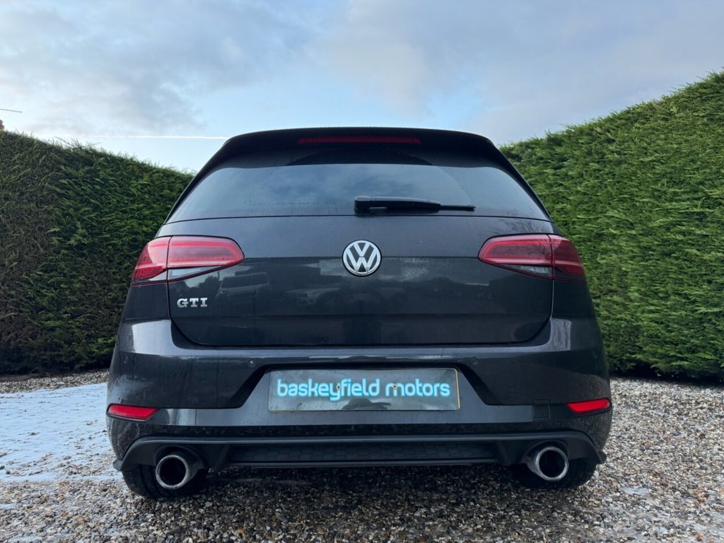 Used Volkswagen Golf 2018 for sale - 77133499: Photo 29