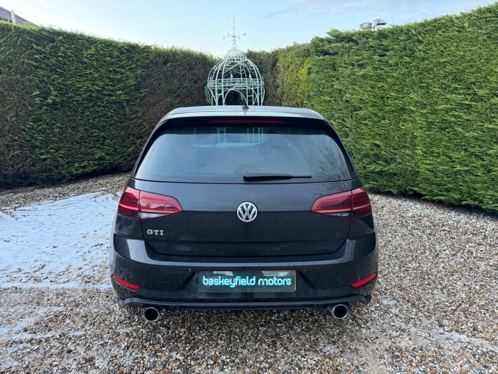 Used Volkswagen Golf 2018 for sale - 77133499: Photo 3