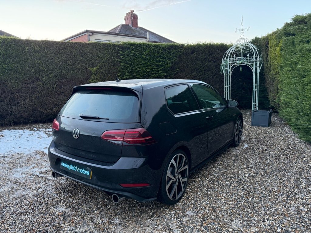 Used Volkswagen Golf 2018 for sale - 77133499: Photo 31