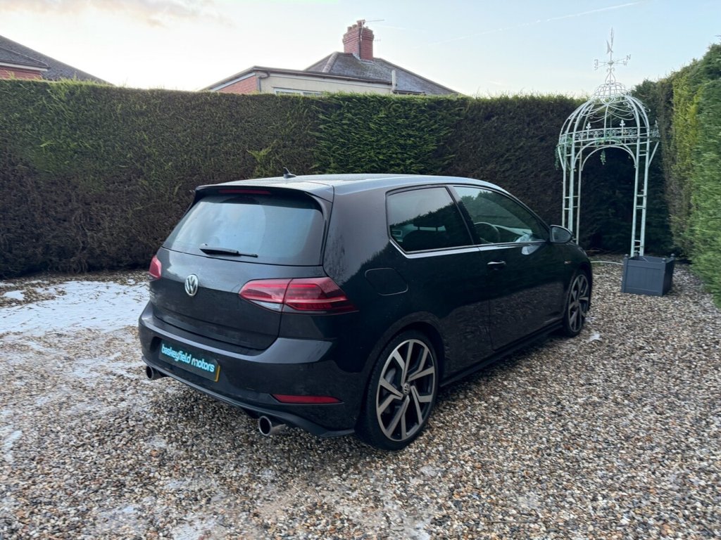 Used Volkswagen Golf 2018 for sale - 77133499: Photo 9