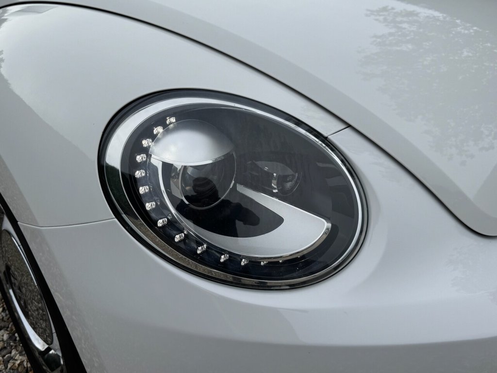 Used Volkswagen Beetle 2012 for sale - 76617223: Photo 11