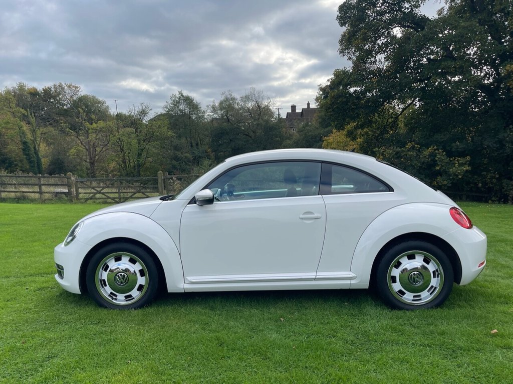 Used Volkswagen Beetle 2012 for sale - 76617223: Photo 6