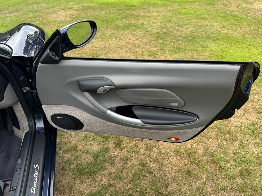 Used Porsche Boxster 2003 for sale - 76322930: Photo 14