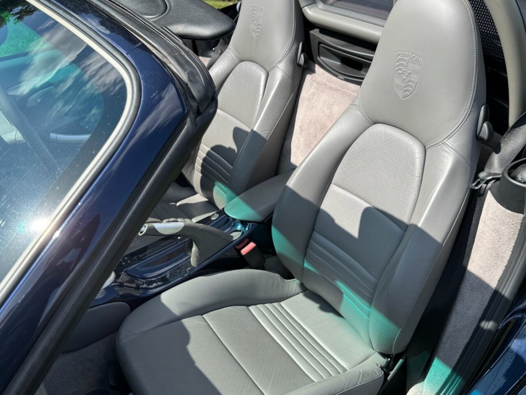 Used Porsche Boxster 2003 for sale - 76322930: Photo 16