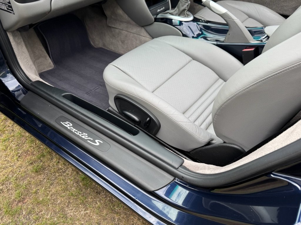 Used Porsche Boxster 2003 for sale - 76322930: Photo 34