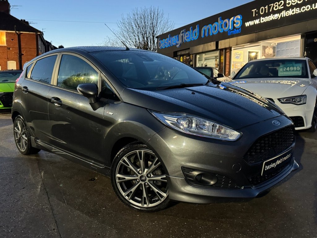 Used Ford Fiesta 2017 for sale - 76711538: Photo 1