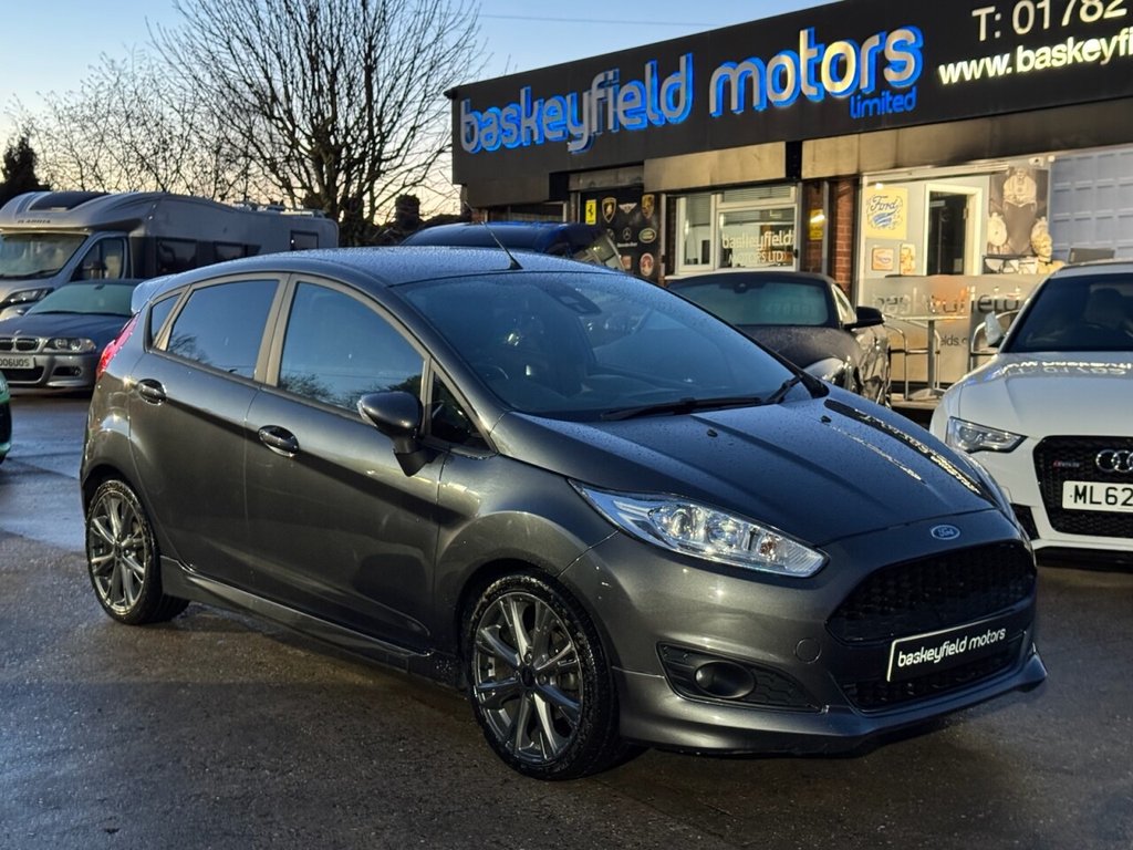 Used Ford Fiesta 2017 for sale - 76711538: Photo 3